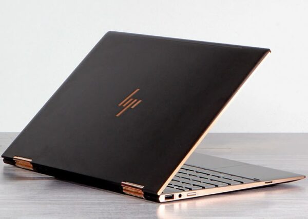 HP Spectre 256GB, 8GB RAM CORE I5 - Image 3