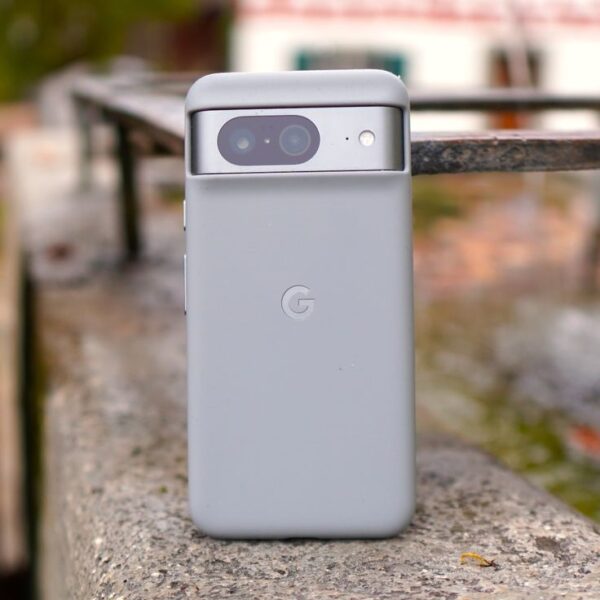 GOOGLE PIXEL 8