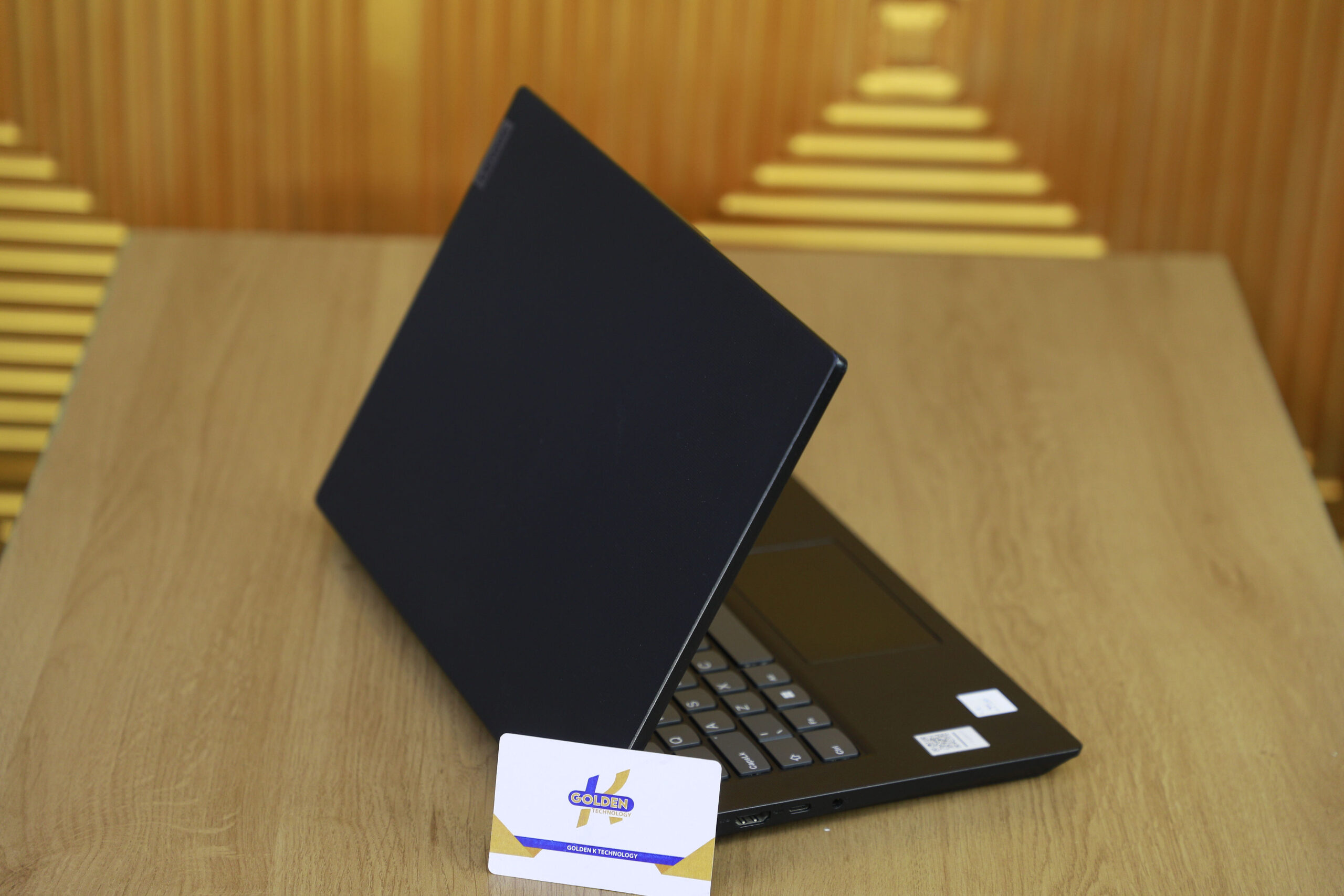 Lenovo V14 (12th Gen Intel Core i7 / 16 GB RAM / 512 GB SSD)